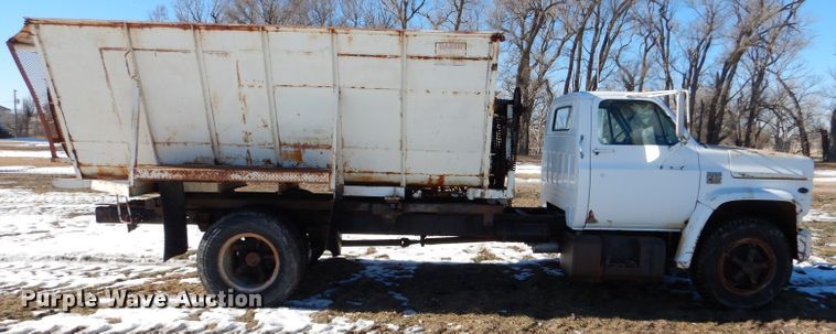 image for item IE9530 1973 Chevrolet C65  feed mixer truck