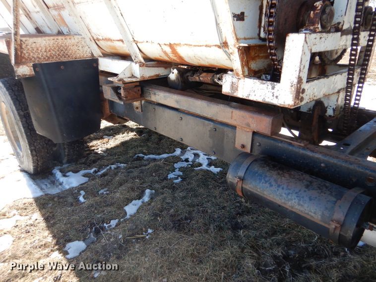 image for item IE9530 1973 Chevrolet C65  feed mixer truck