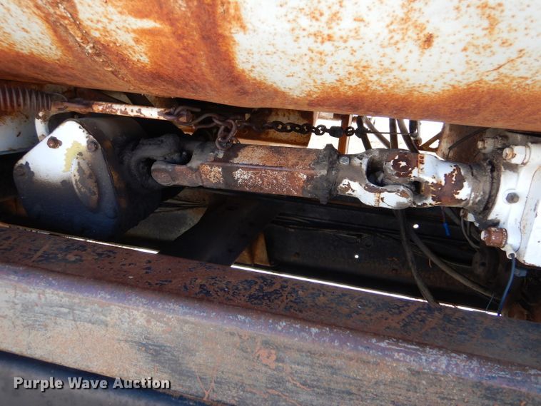 image for item IE9530 1973 Chevrolet C65  feed mixer truck