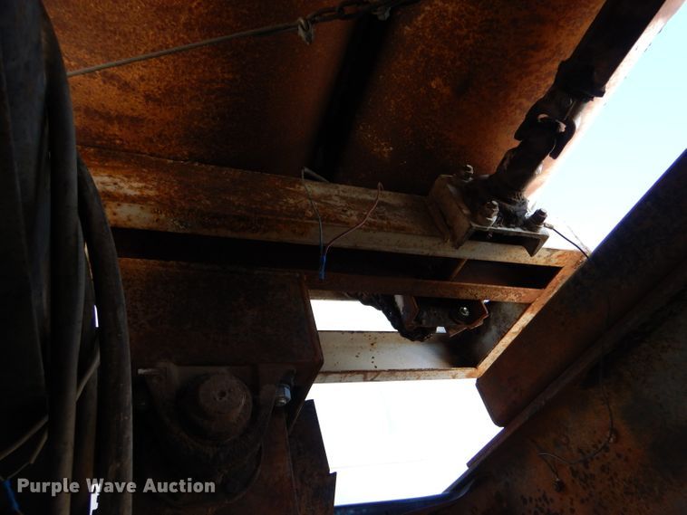 image for item IE9530 1973 Chevrolet C65  feed mixer truck