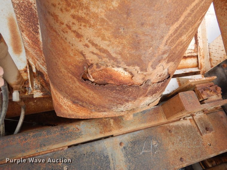 image for item IE9530 1973 Chevrolet C65  feed mixer truck