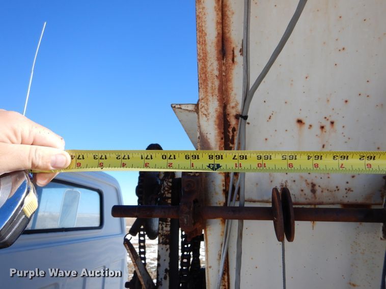 image for item IE9530 1973 Chevrolet C65  feed mixer truck