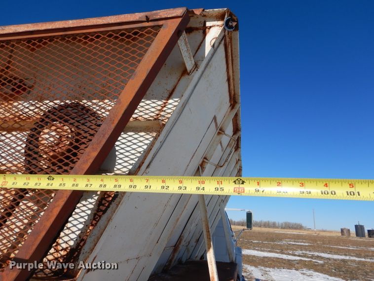 image for item IE9530 1973 Chevrolet C65  feed mixer truck