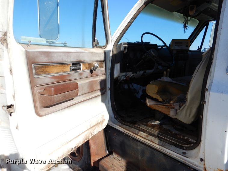 image for item IE9530 1973 Chevrolet C65  feed mixer truck