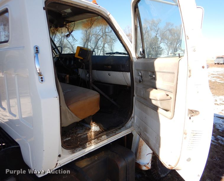 image for item IE9530 1973 Chevrolet C65  feed mixer truck