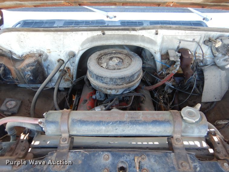 image for item IE9530 1973 Chevrolet C65  feed mixer truck