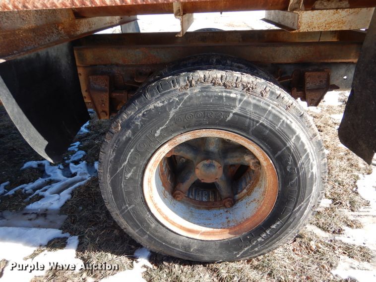 image for item IE9530 1973 Chevrolet C65  feed mixer truck