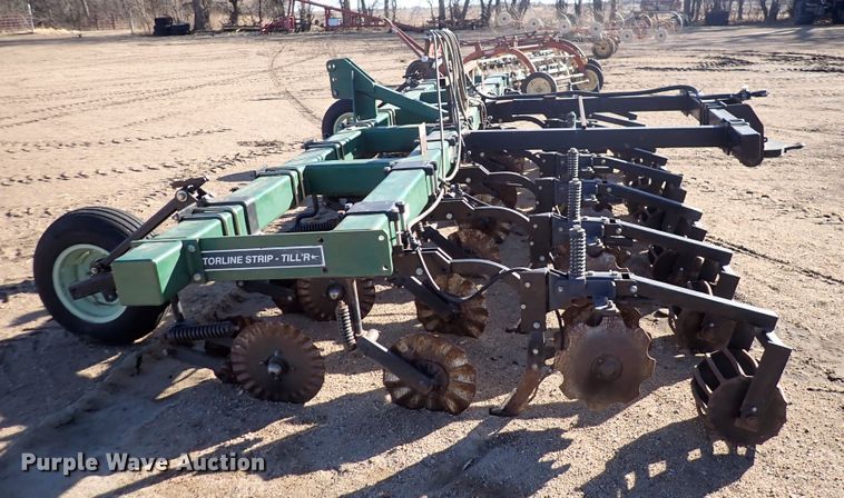 image for item IH9531 Torline TST 8-30  strip-till