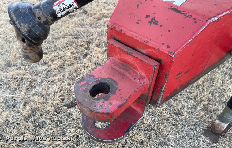 image for item IJ9598 Sunflower 8830  grain cart