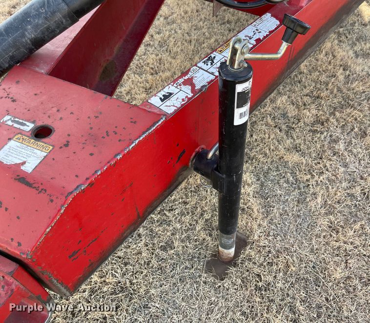 image for item IJ9598 Sunflower 8830  grain cart