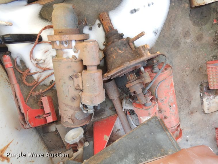 image for item IO9670 1972 Minneapolis Moline A4T-1600  4WD tractor