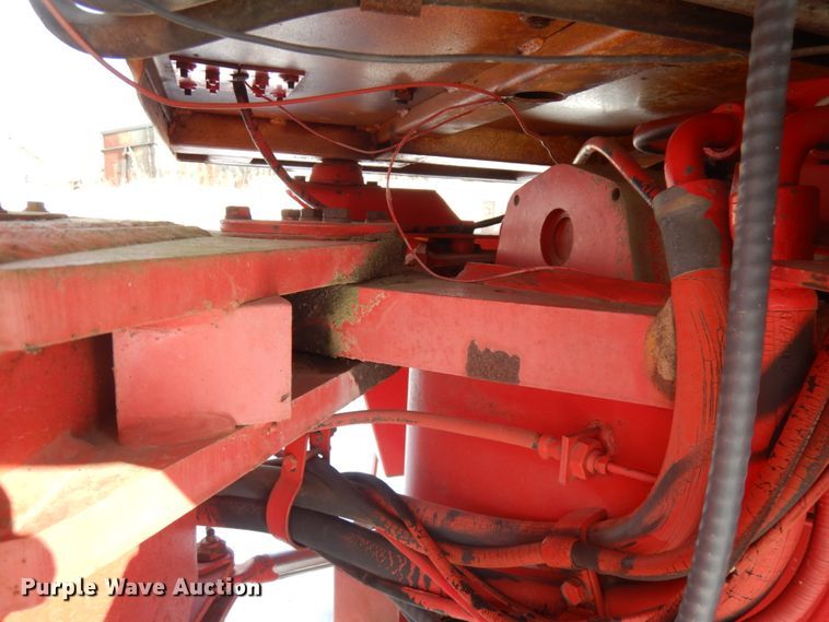 image for item IO9670 1972 Minneapolis Moline A4T-1600  4WD tractor