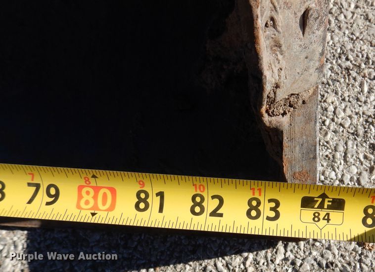 image for item JH9893 International 1466  tractor