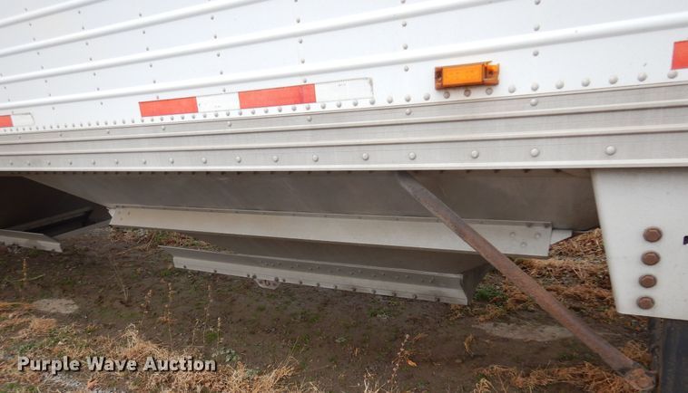 image for item JJ9747 2009 Timpte Super Hopper  grain trailer