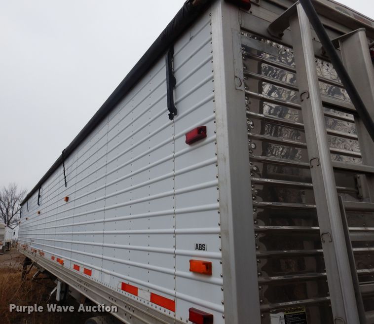 image for item JJ9747 2009 Timpte Super Hopper  grain trailer