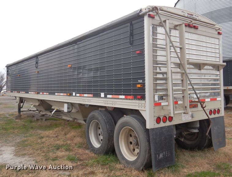 image for item JJ9749 2008 Timpte Super Hopper  grain trailer