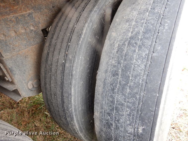 image for item JJ9749 2008 Timpte Super Hopper  grain trailer