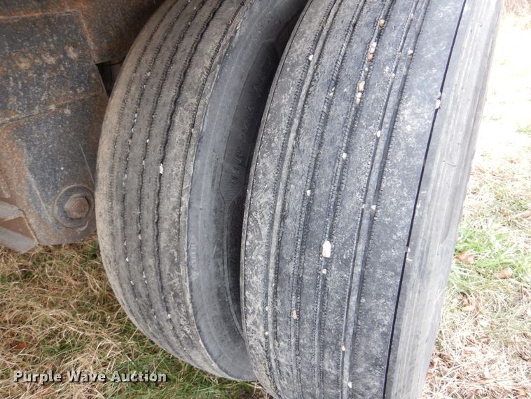 image for item JJ9749 2008 Timpte Super Hopper  grain trailer