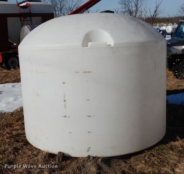 image for item JK9833 Poly tank