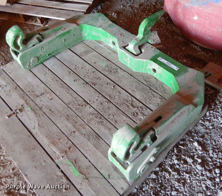 image for item JK9834 John Deere  three point quick attach