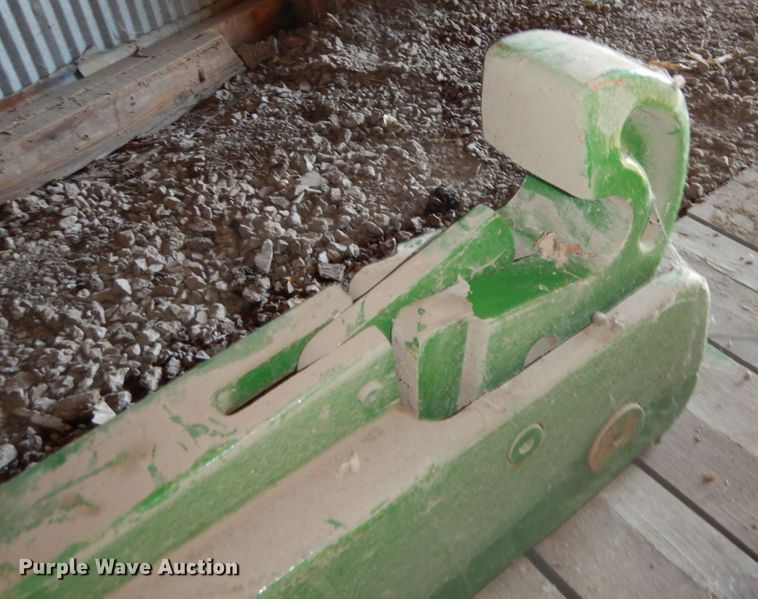 image for item JK9834 John Deere  three point quick attach