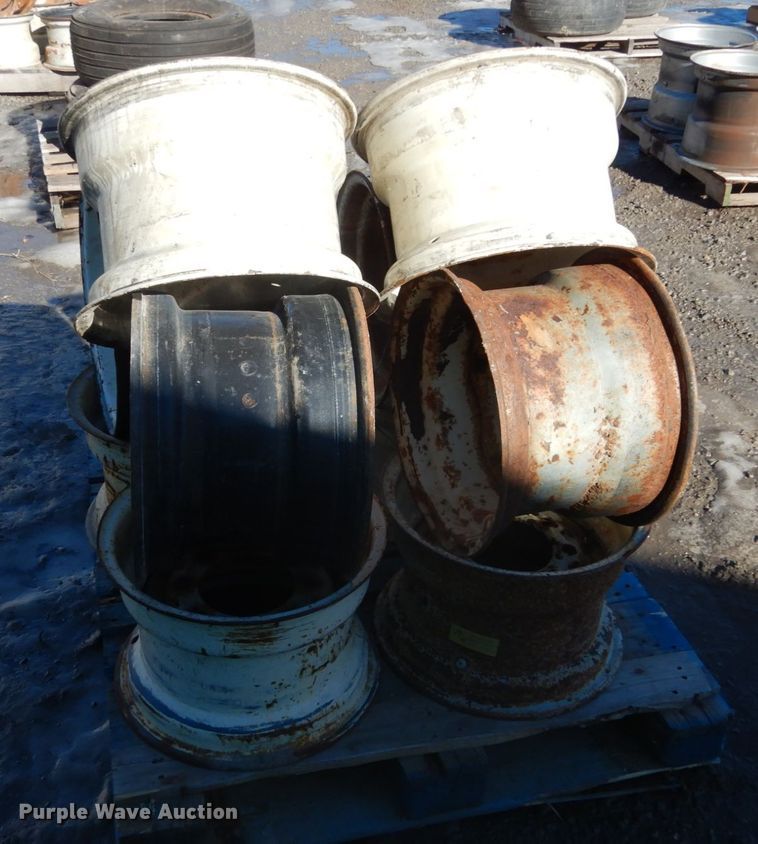 image for item JK9836 Tires and wheels