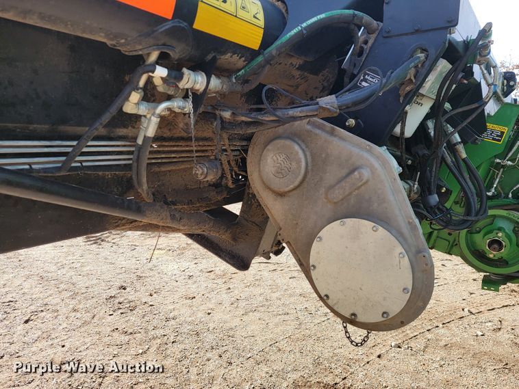 image for item JP9040 2013 MacDon FD75-S  flex draper head