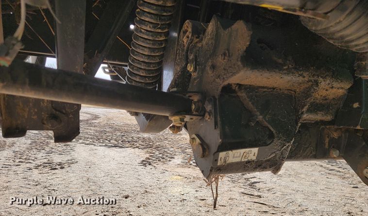 image for item JP9040 2013 MacDon FD75-S  flex draper head