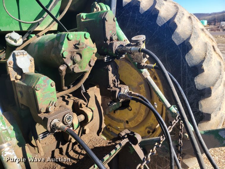 image for item KH9814 John Deere 7200  planter