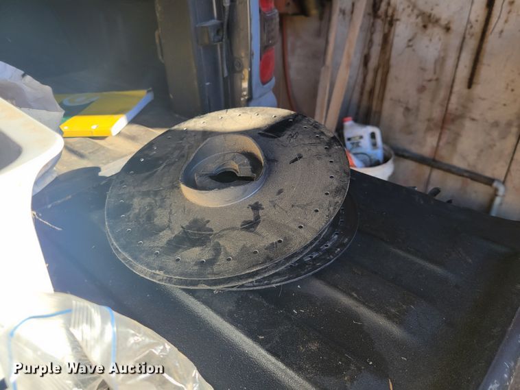 image for item KH9814 John Deere 7200  planter