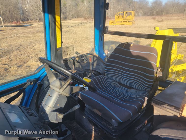 image for item KH9833 1989 Ford 8210  MFWD tractor