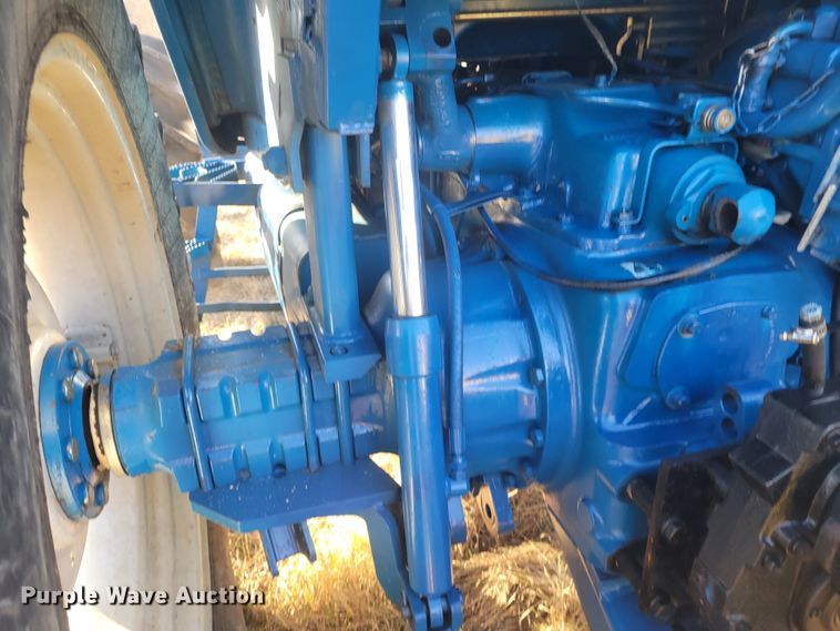image for item KH9833 1989 Ford 8210  MFWD tractor