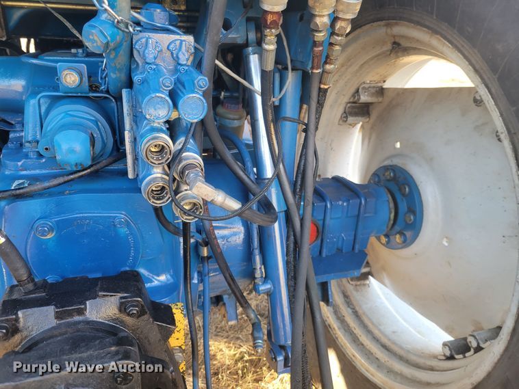 image for item KH9833 1989 Ford 8210  MFWD tractor