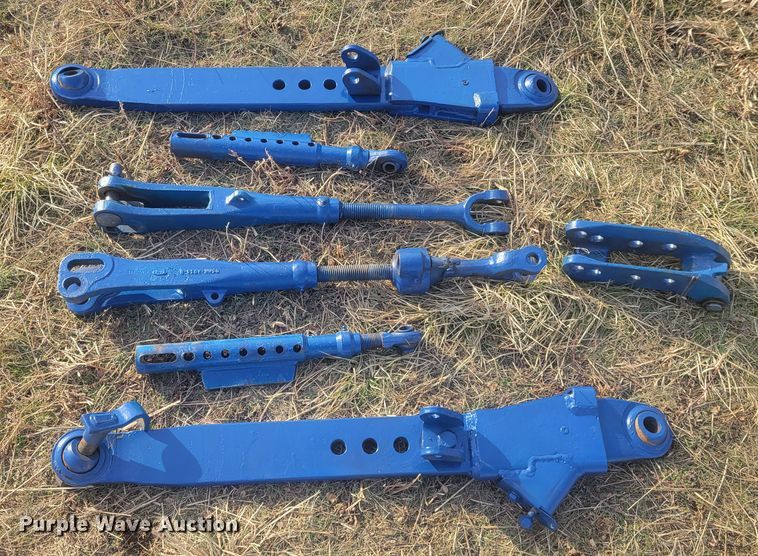 image for item KH9833 1989 Ford 8210  MFWD tractor