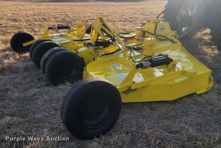 image for item KH9834 2004 Alamo HY15  batwing rotary mower