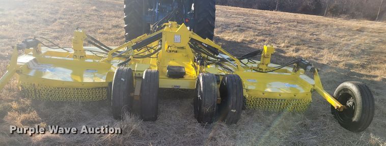 image for item KH9834 2004 Alamo HY15  batwing rotary mower