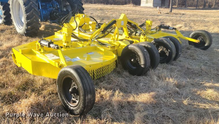 image for item KH9834 2004 Alamo HY15  batwing rotary mower