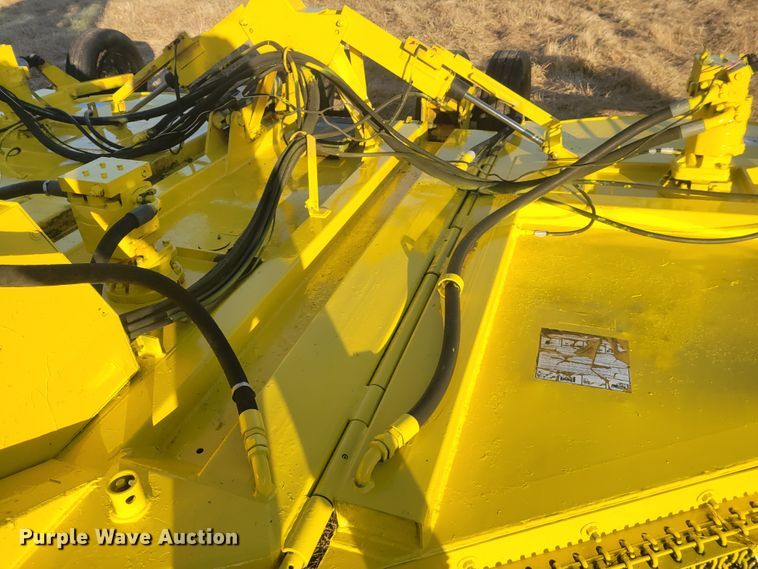 image for item KH9834 2004 Alamo HY15  batwing rotary mower