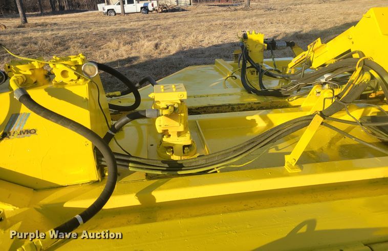 image for item KH9834 2004 Alamo HY15  batwing rotary mower