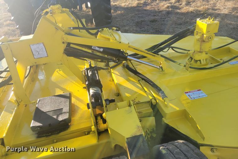 image for item KH9834 2004 Alamo HY15  batwing rotary mower