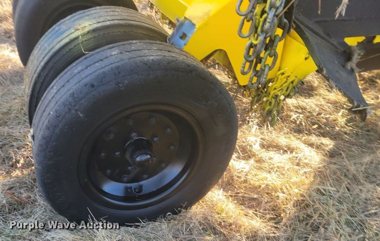 image for item KH9834 2004 Alamo HY15  batwing rotary mower