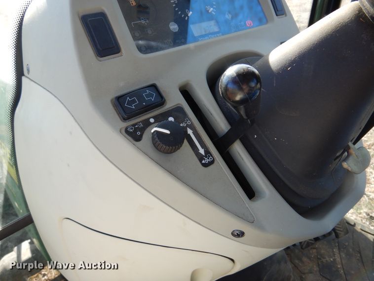 image for item KJ9509 2012 John Deere 4720  MFWD tractor