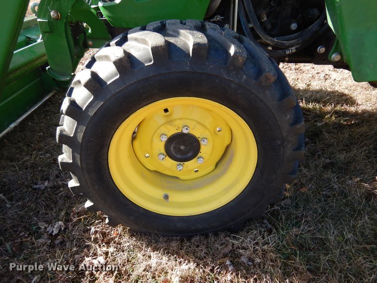 image for item KJ9509 2012 John Deere 4720  MFWD tractor