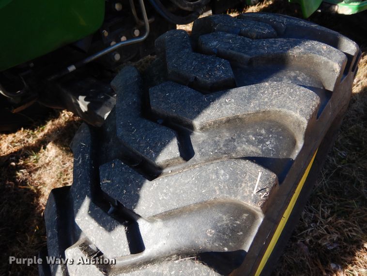 image for item KJ9509 2012 John Deere 4720  MFWD tractor