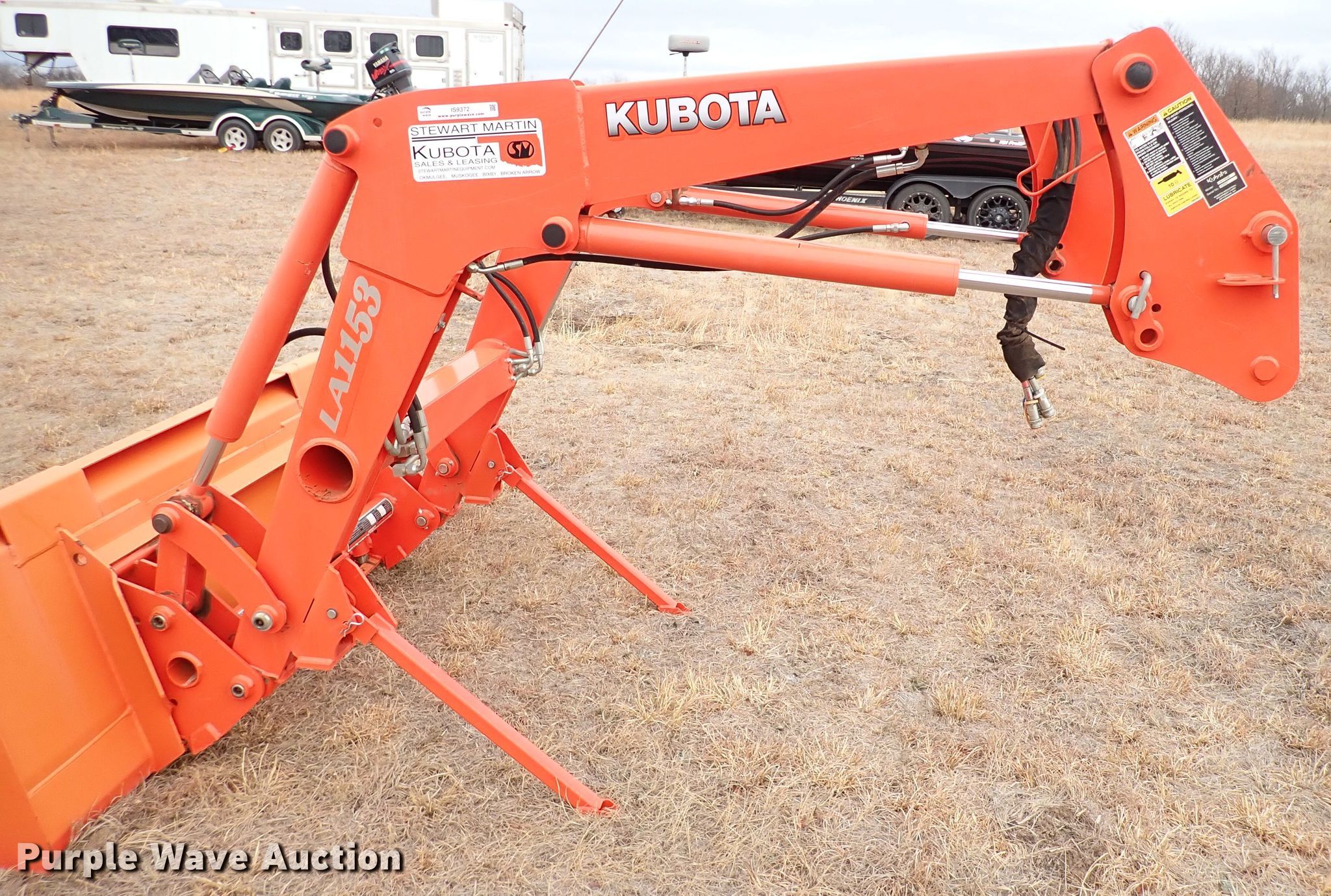 Kubota LA1153 loader in Seminole, OK Item IS9372 sold Purple Wave