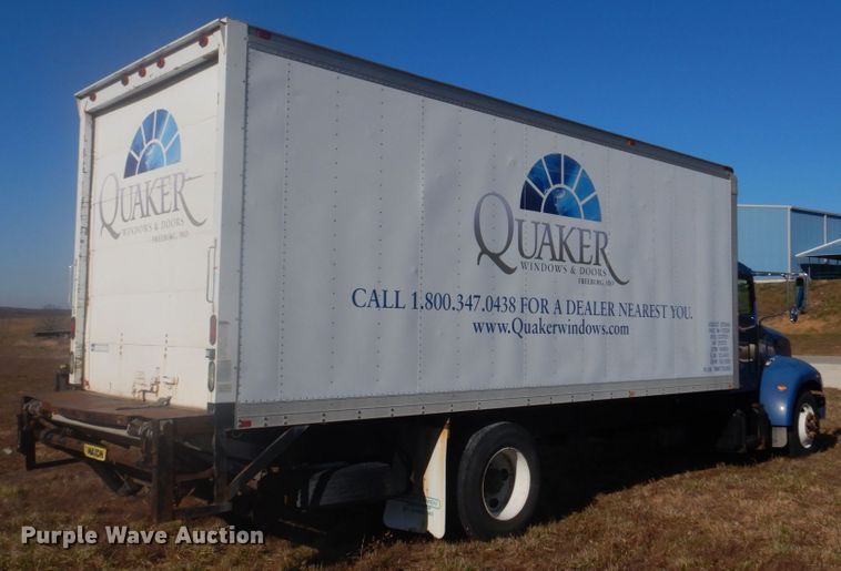 image for item DH8088 2009 Peterbilt 335  box truck