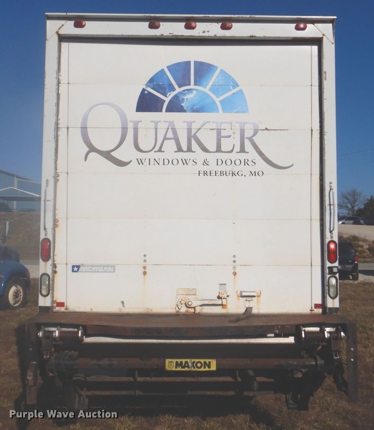 image for item DH8088 2009 Peterbilt 335  box truck