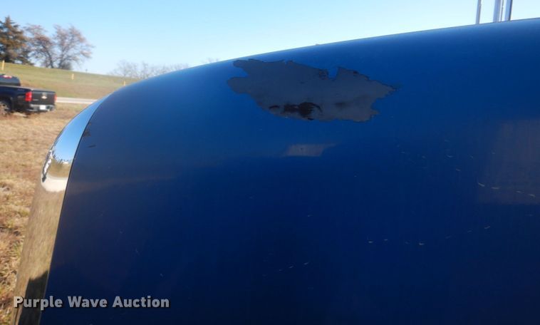 image for item DH8088 2009 Peterbilt 335  box truck