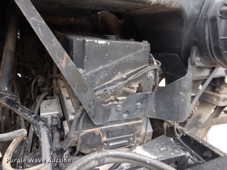 image for item DH8159 1995 Freightliner FLB  semi truck