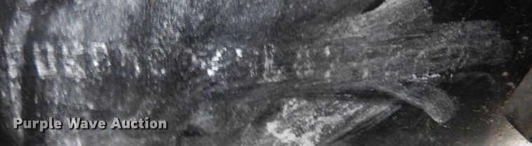 image for item DH8159 1995 Freightliner FLB  semi truck